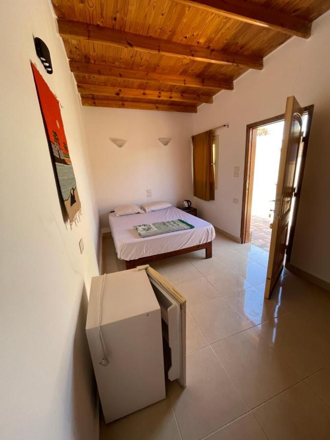 Dolphin Camp Hotel Dahab Ngoại thất bức ảnh