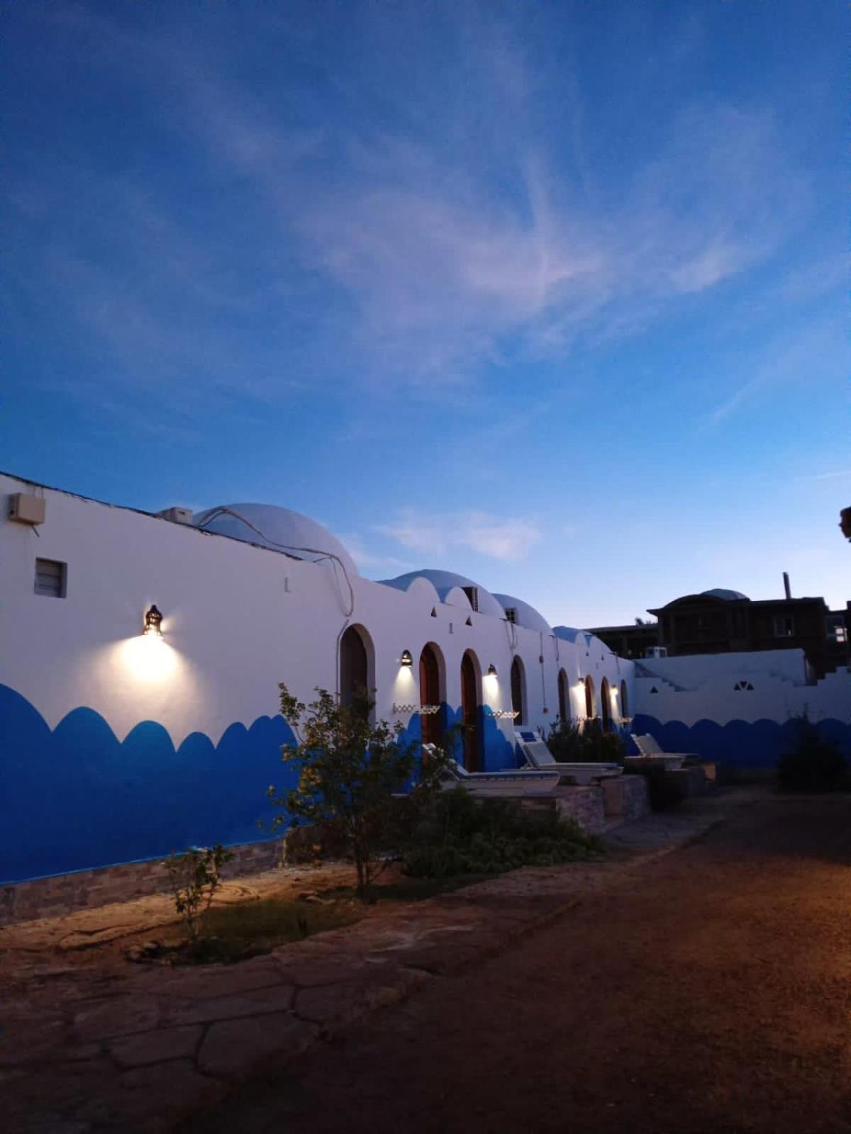 Dolphin Camp Hotel Dahab Ngoại thất bức ảnh