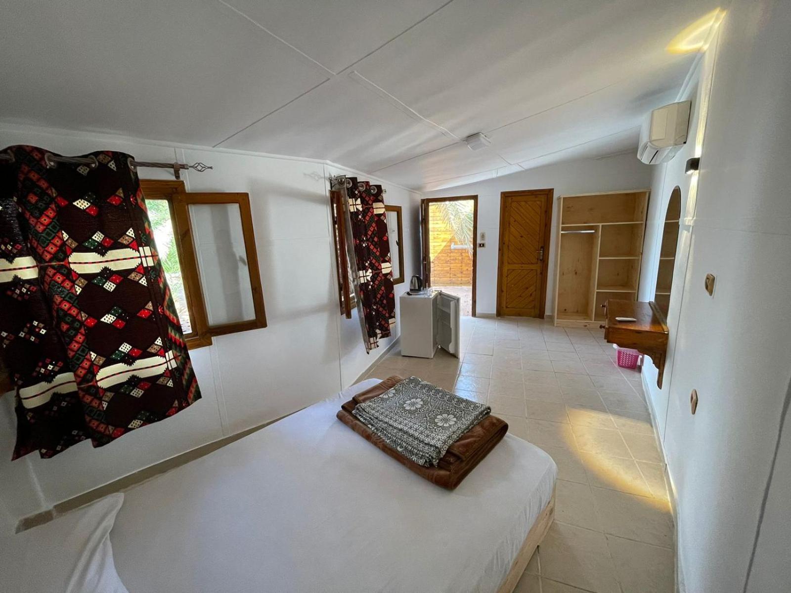 Dolphin Camp Hotel Dahab Ngoại thất bức ảnh